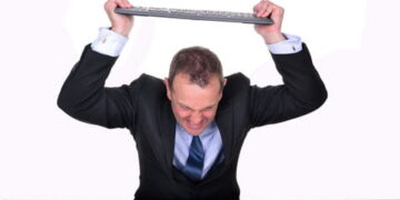 SMEs still frustrated by lack of traditional finance