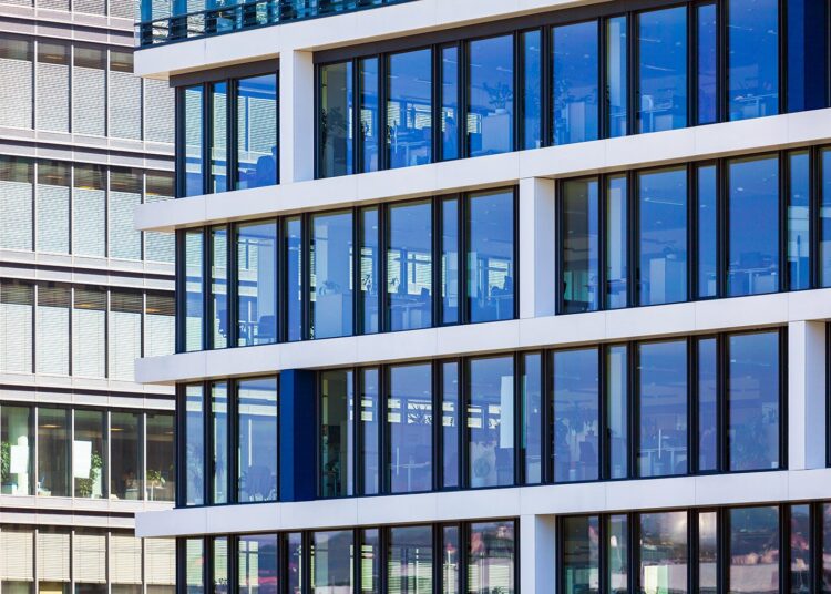 Commercial market continues to strengthen