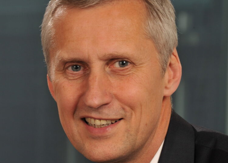 FCA chief executive quits