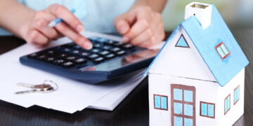 £41k premium to buy near top secondary schools