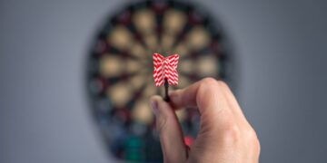 OneSavings Bank on track to meet targets