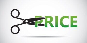 Conveyancer cuts prices