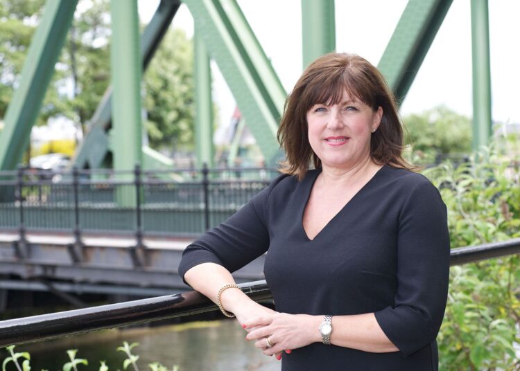 New BDM for bridging firm