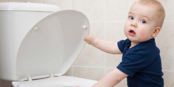 Millions of mobiles dropped in the loo by under-10s