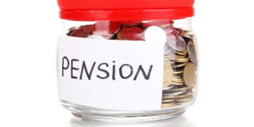Budget 2017: tax clampdown on overseas pensions