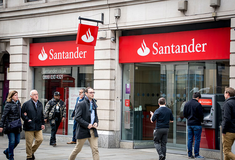 Santander extends later life partnership with L&G