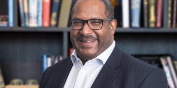 MT Finance appoints its first non-executive director