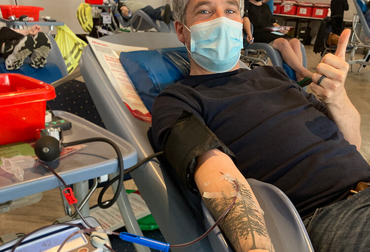 Bridging lender staff support NHS blood services