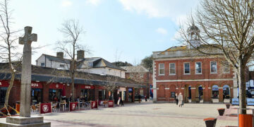 Aldermore provides £6.4m commercial mortgage for shopping centre
