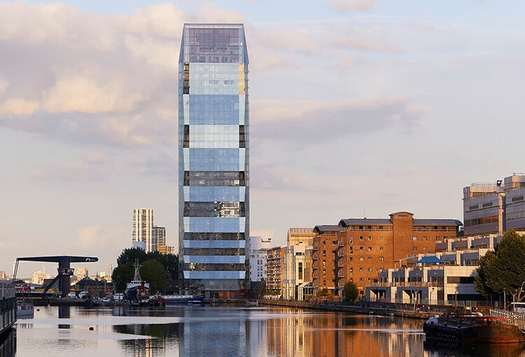 Aspen completes complex refurb bridge for Cambridge development